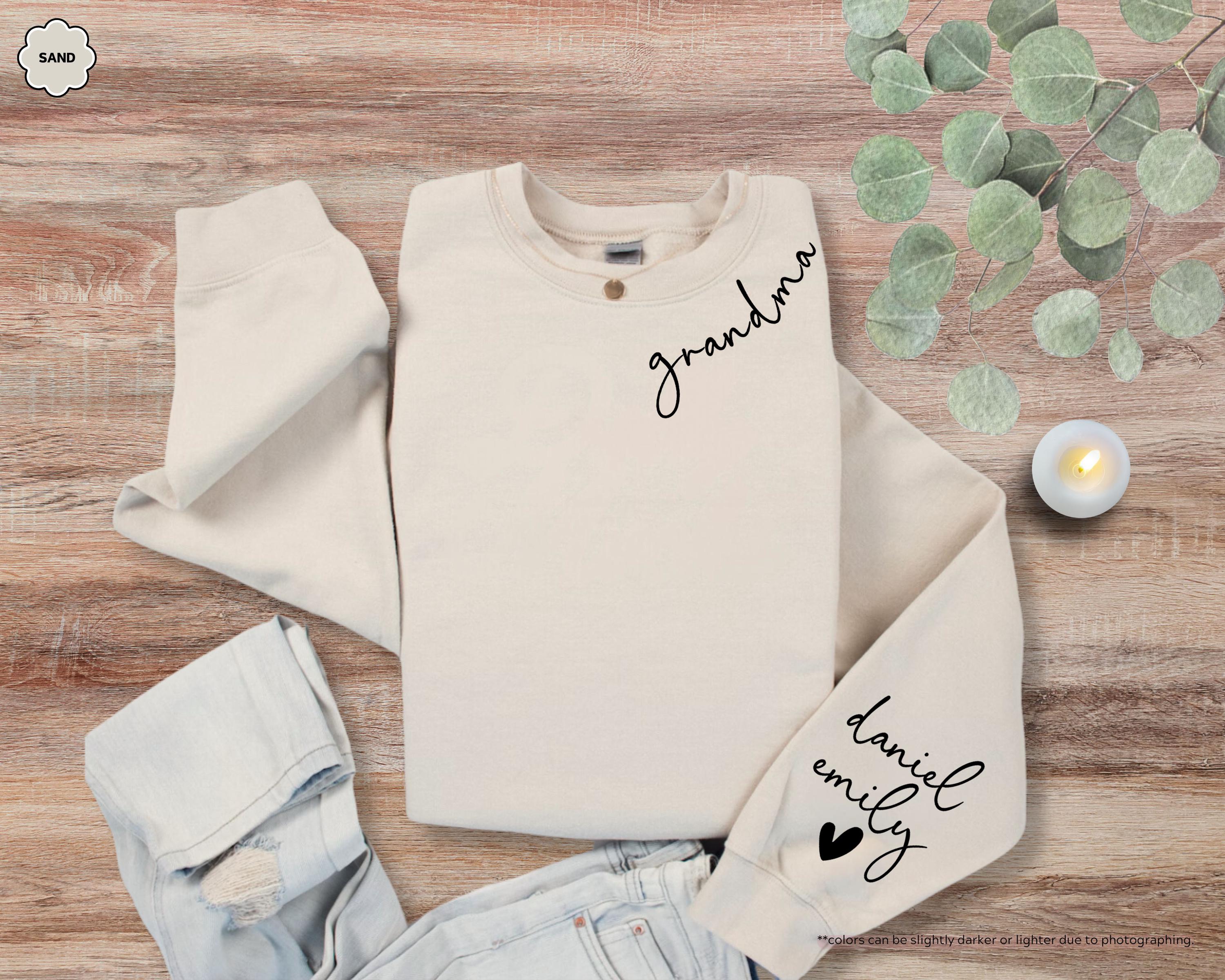 Personalized Mama Hoodie with Kids Names on Sleeve, Custom Grandma Sweatshirt, Mother's Day Gift, Grandkids Name Apparel, New Mom Crewneck